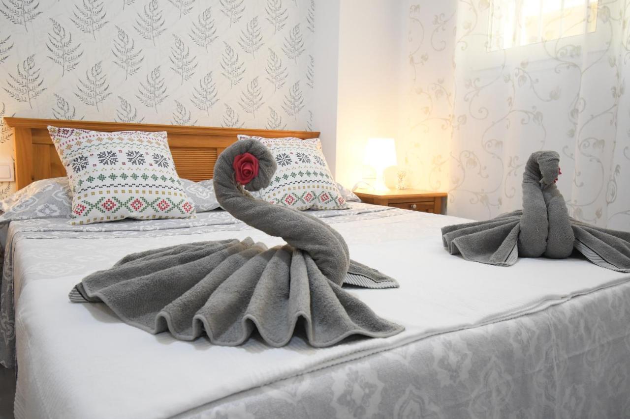 Jara Apartments ! Малага Екстер'єр фото