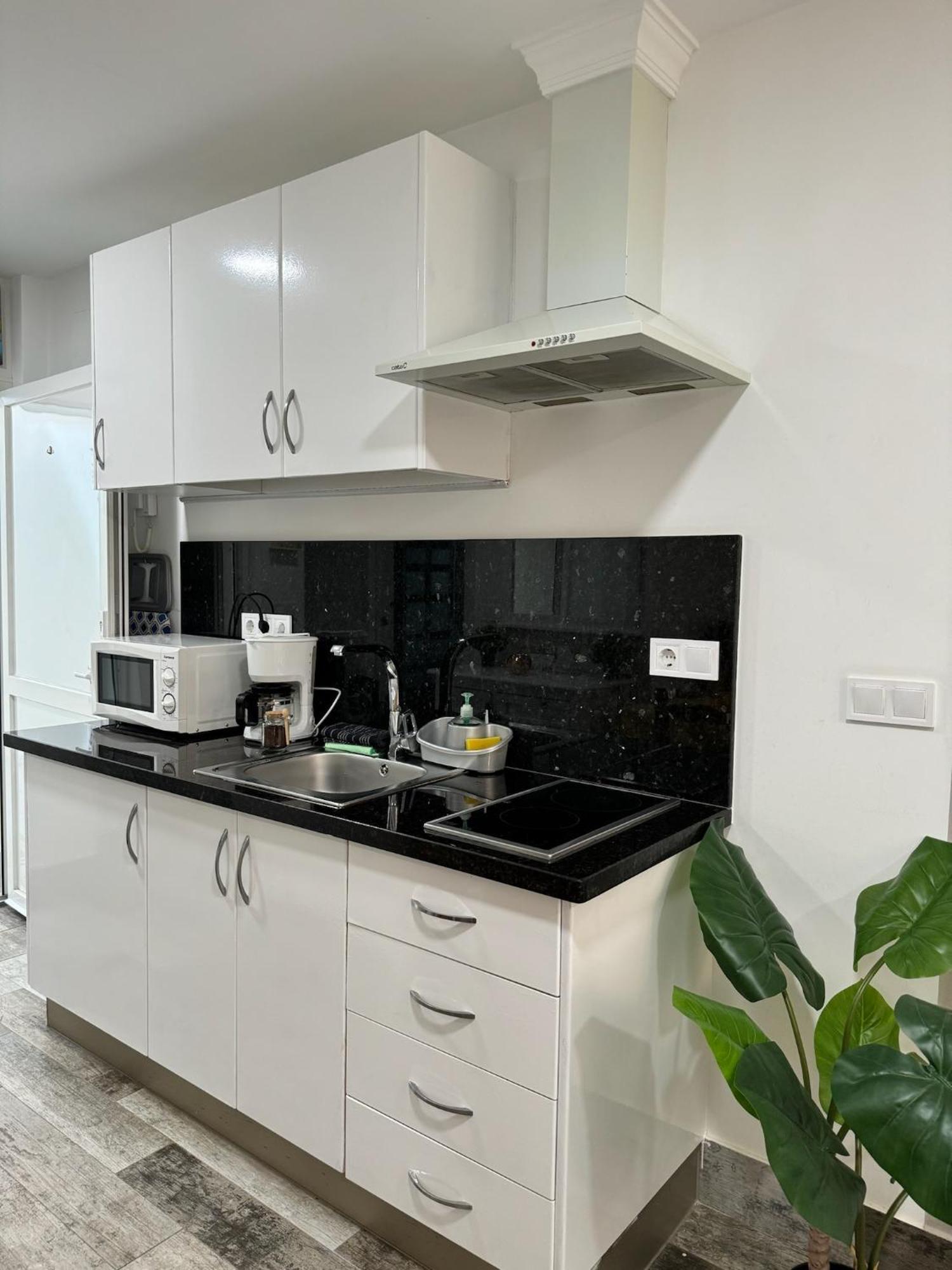 Jara Apartments ! Малага Екстер'єр фото