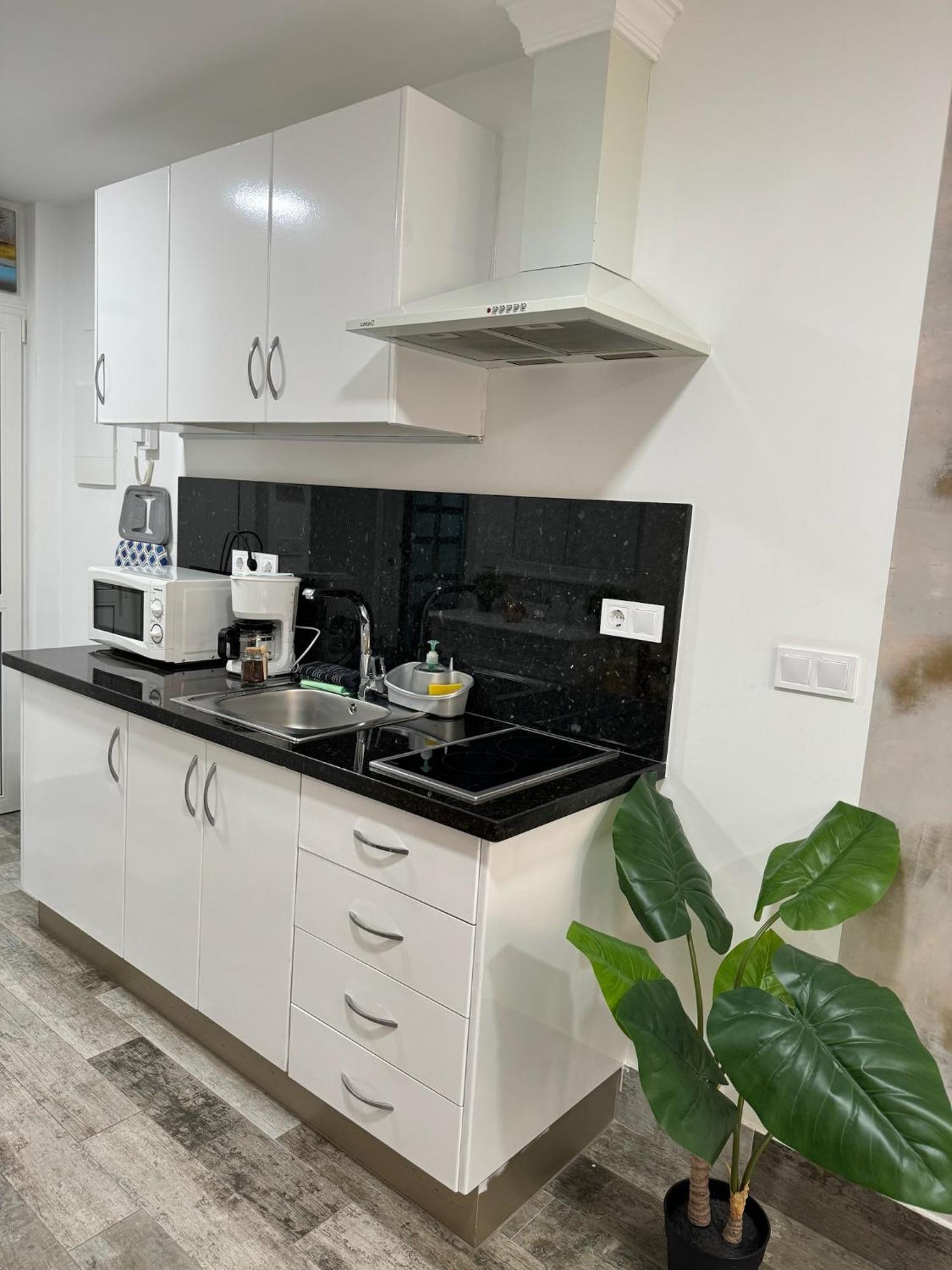 Jara Apartments ! Малага Екстер'єр фото