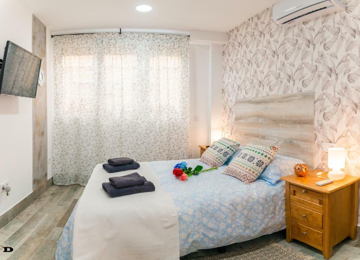 Jara Apartments ! Малага Екстер'єр фото